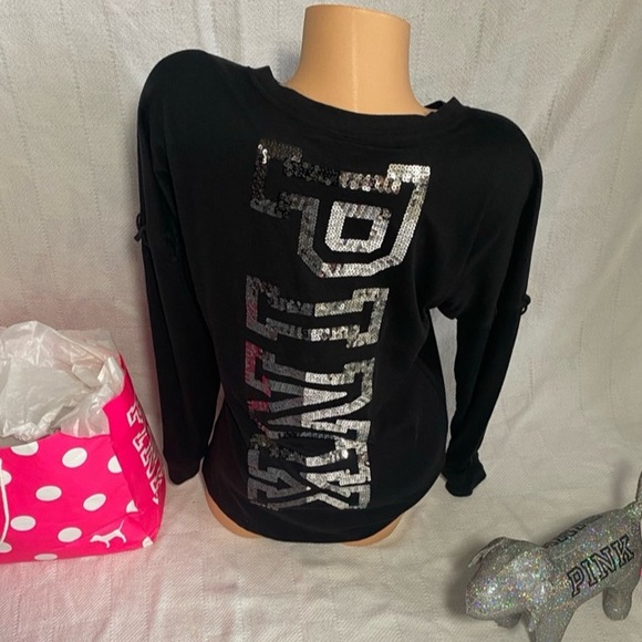 NWT VS PINK XS CREW LONG SLEEVE TSHIRT - Picture 2 of 6